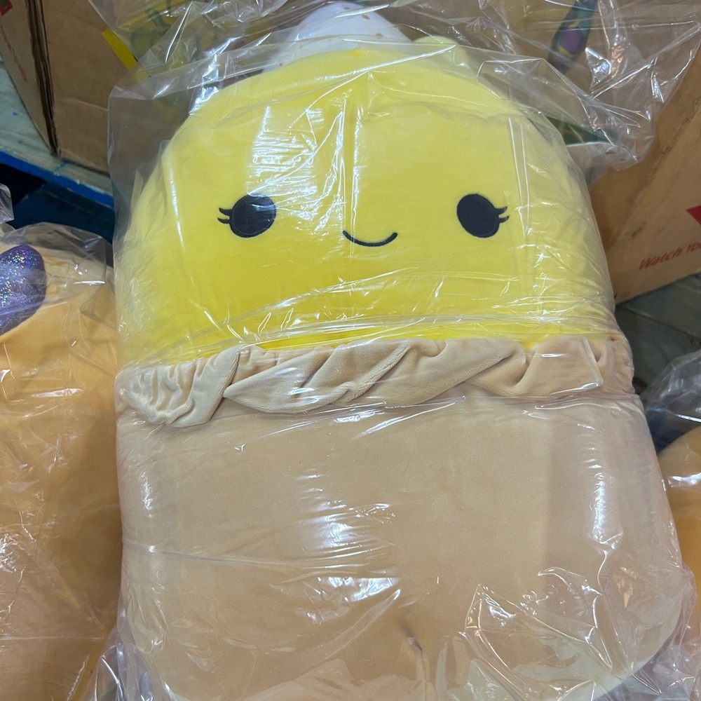 NWT Squishmallows Edwin The Lemon Meringue Pie 16" Plush Stuffed Animal